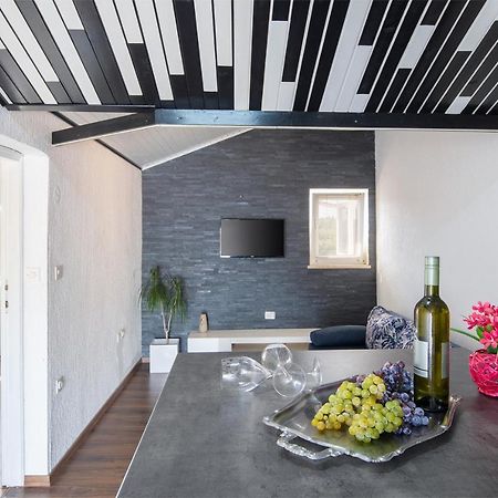 Apartman Piljan Pula Buitenkant foto