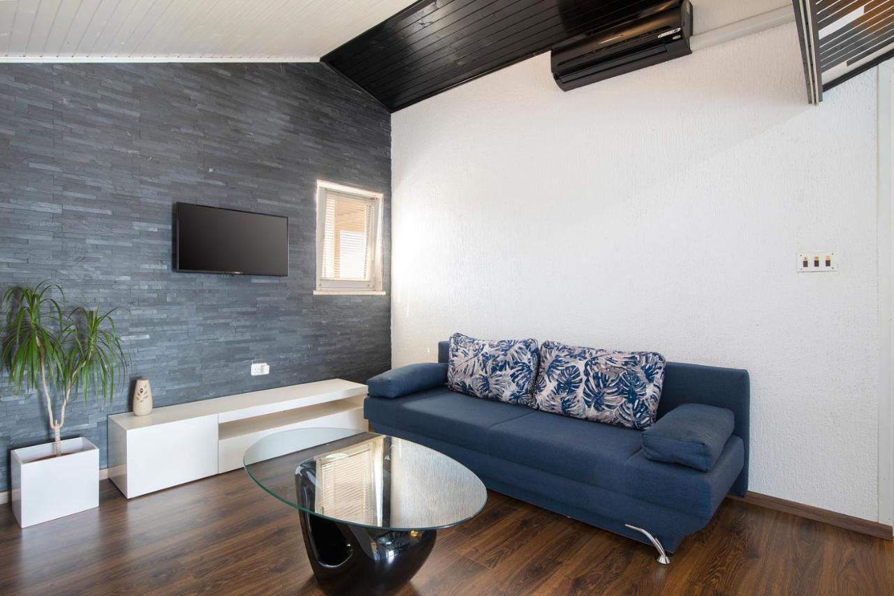 Apartman Piljan Pula Buitenkant foto