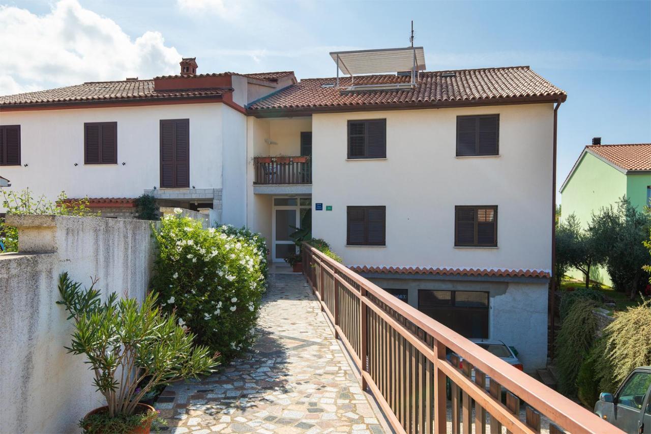 Apartman Piljan Pula Buitenkant foto